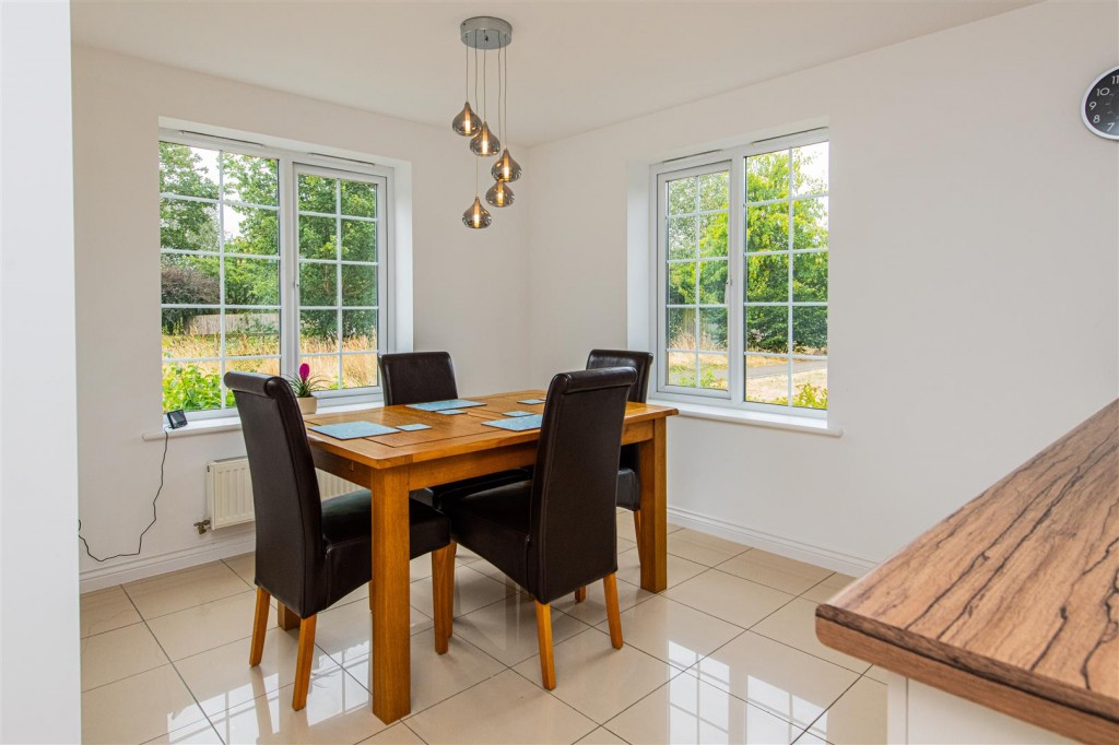 Images for Woodford Road, Burton Latimer EAID:oscarjamesapi BID:3
