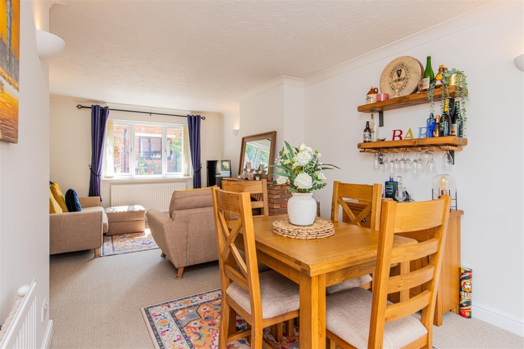 Images for Manor Court, Middleton, Market Harborough EAID:oscarjamesapi BID:4