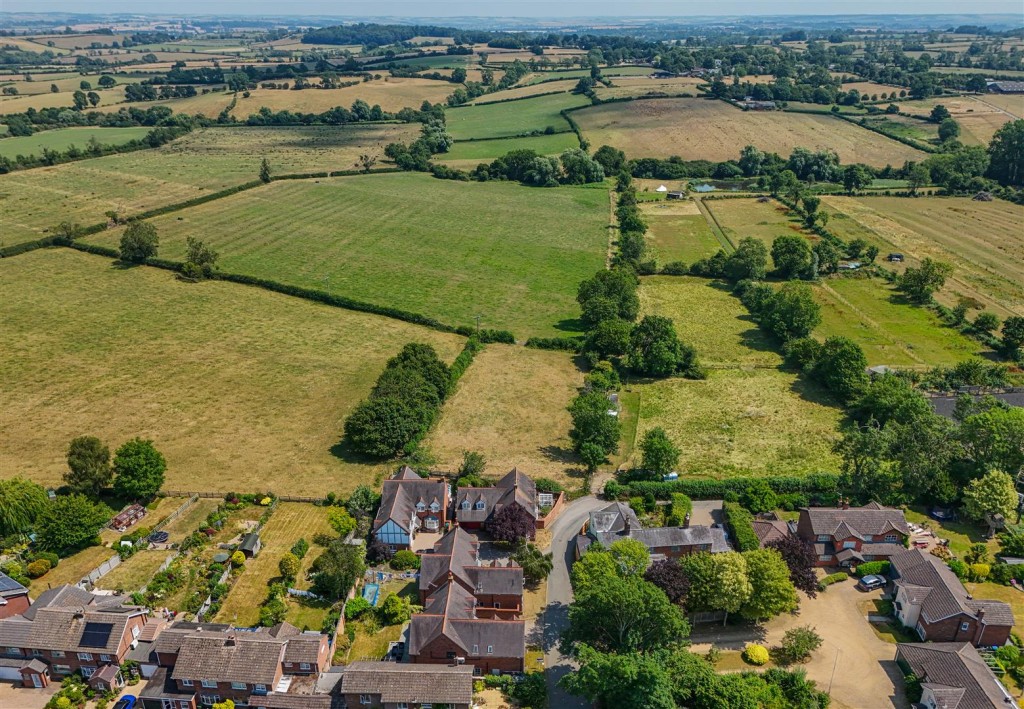 Images for Main Street, Mowsley EAID:oscarjamesapi BID:5