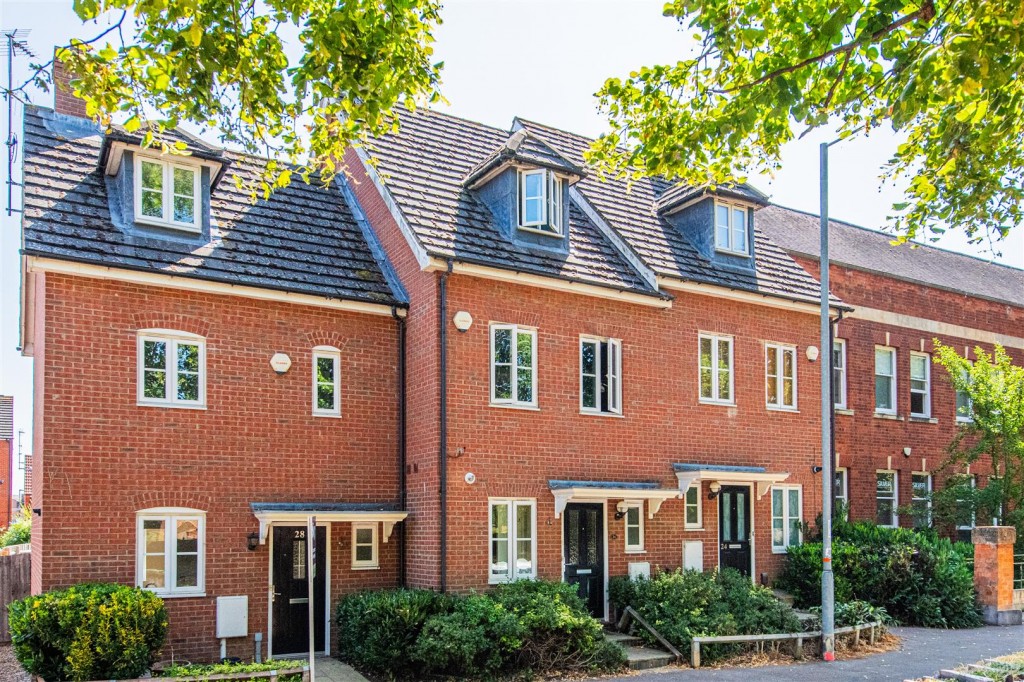 Images for Midland Road, Higham Ferrers, Rushden EAID:oscarjamesapi BID:2