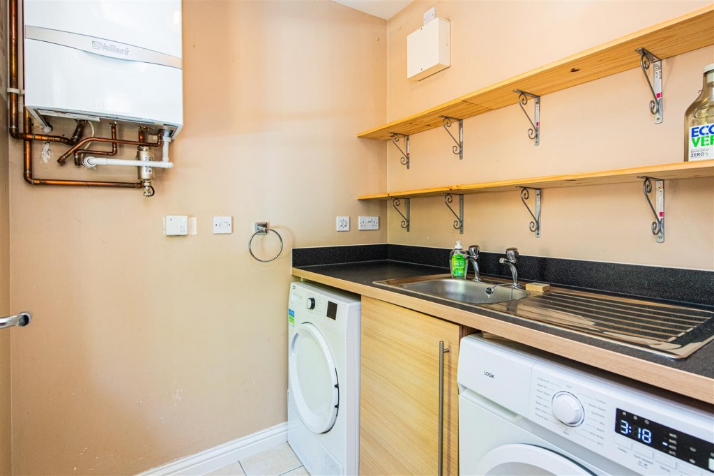Images for Midland Road, Higham Ferrers, Rushden EAID:oscarjamesapi BID:2