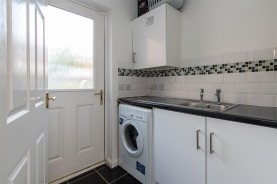 Images for Chequers Close, Corby