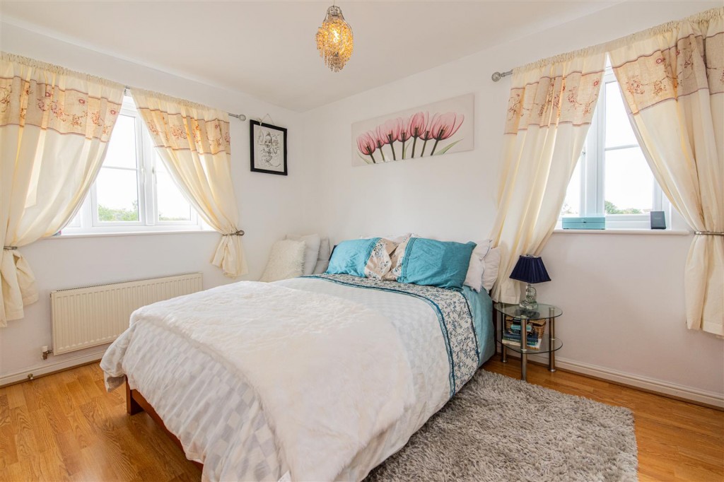 Images for Chequers Close, Corby EAID:oscarjamesapi BID:4