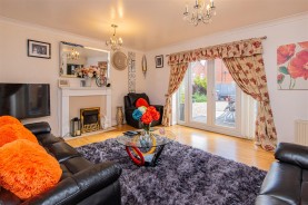 Images for Chequers Close, Corby