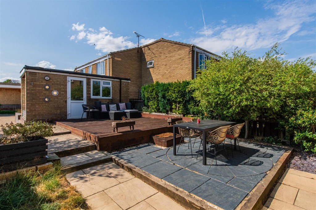 Images for Browning Walk, Corby EAID:oscarjamesapi BID:4