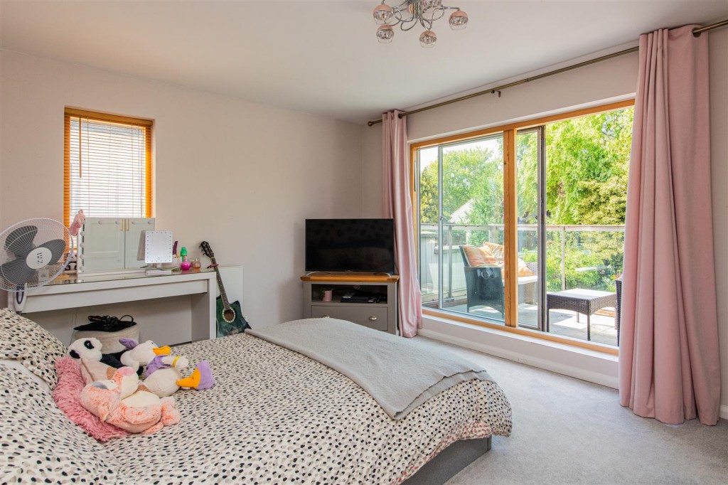 Images for Paradise Lane, Kettering EAID:oscarjamesapi BID:2