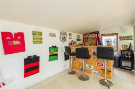 Images for Paradise Lane, Kettering