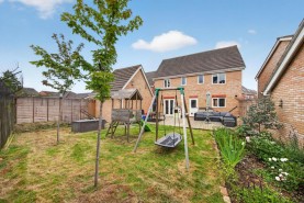 Images for Magpie Close, Corby