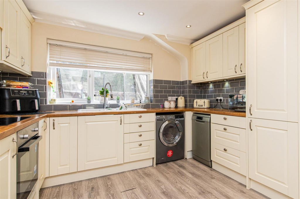 Images for Churchill Avenue, Wellingborough EAID:oscarjamesapi BID:6