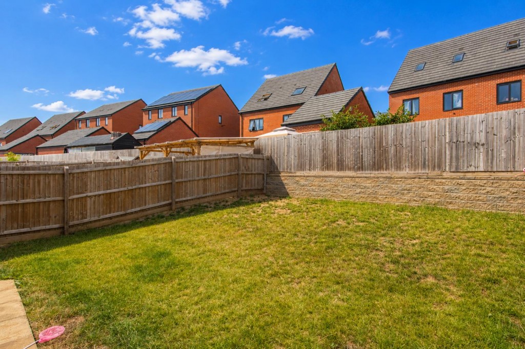 Images for Knollys Meadow, Wellingborough EAID:oscarjamesapi BID:6
