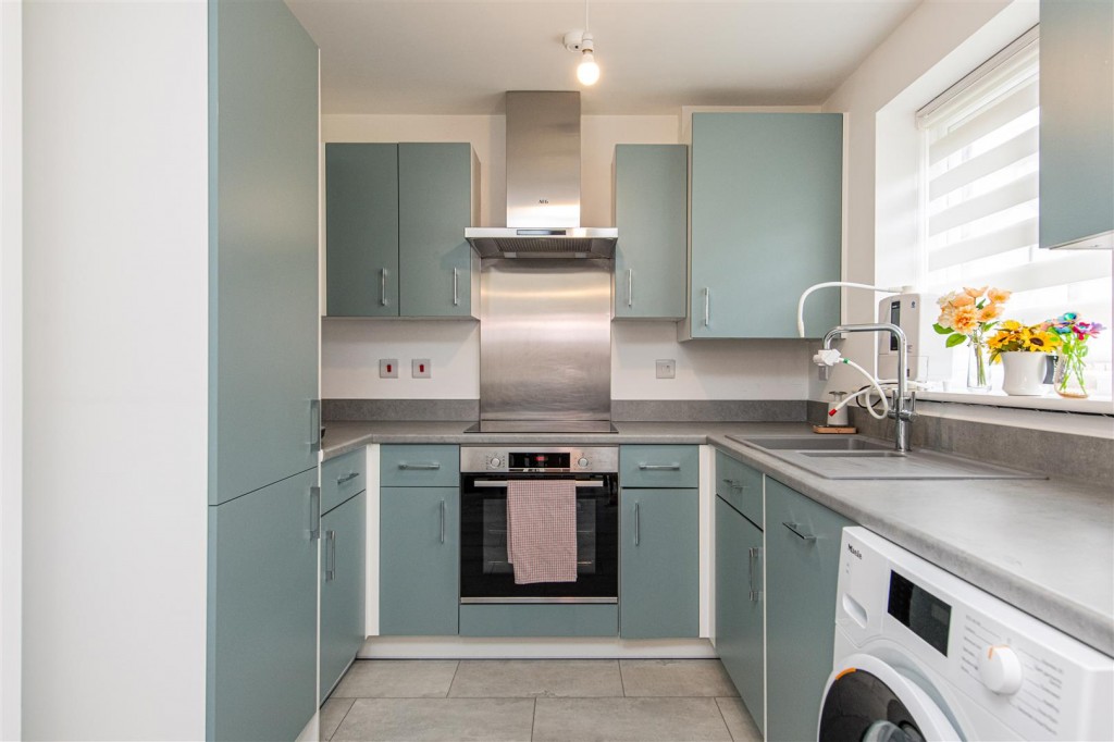 Images for Knollys Meadow, Wellingborough EAID:oscarjamesapi BID:6
