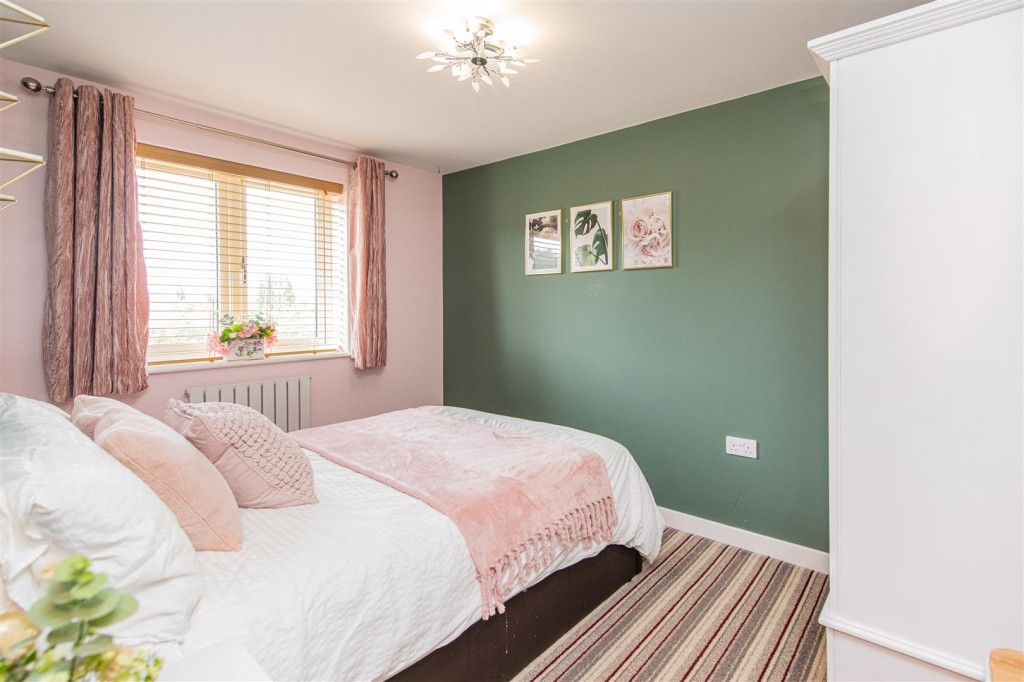 Images for Fellows Close, Weldon, Corby EAID:oscarjamesapi BID:4