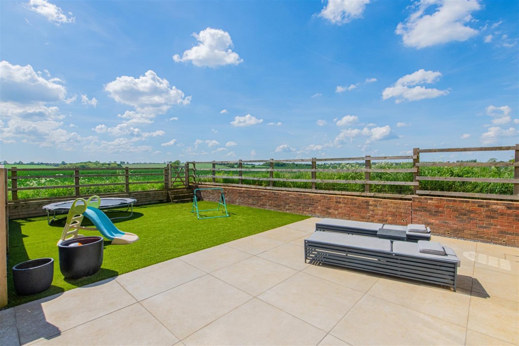 Images for Wellingborough Road, Isham ** Check out our video tour** EAID:oscarjamesapi BID:3