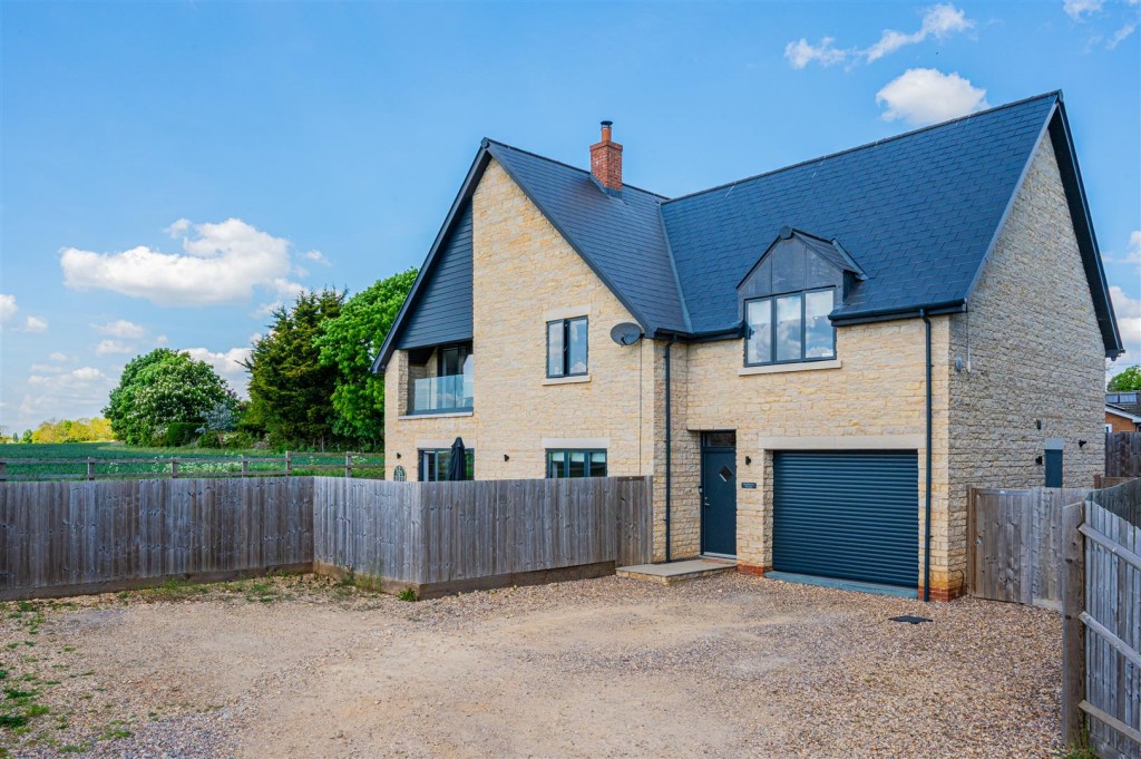 Images for Wellingborough Road, Isham ** Check out our video tour** EAID:oscarjamesapi BID:3