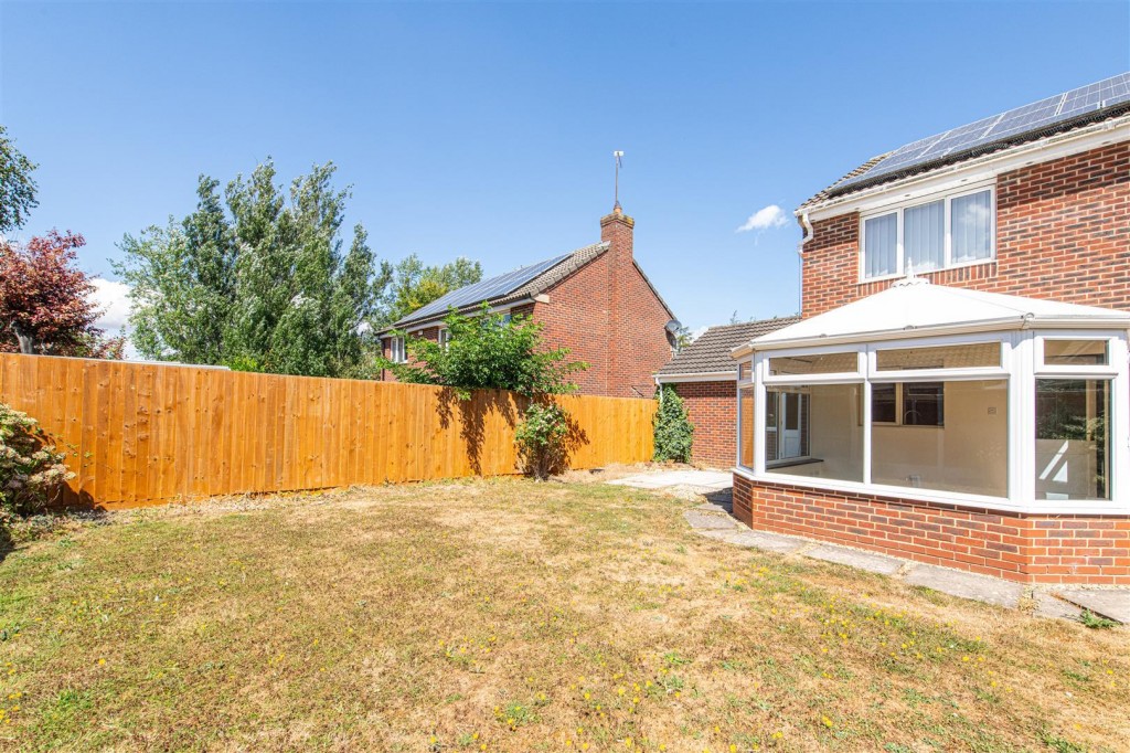 Images for Ashton Grove, Wellingborough EAID:oscarjamesapi BID:6