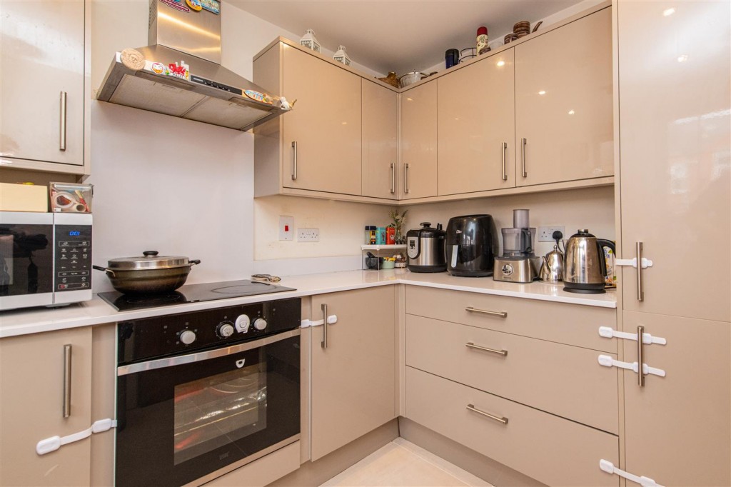 Images for Thenford Mews, Northampton EAID:oscarjamesapi BID:1
