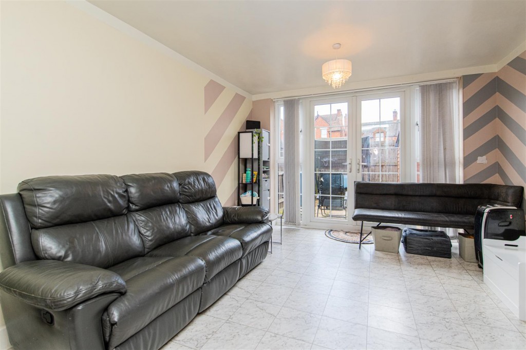 Images for Thenford Mews, Northampton EAID:oscarjamesapi BID:1