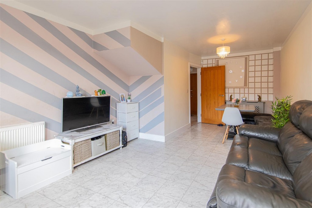 Images for Thenford Mews, Northampton EAID:oscarjamesapi BID:1