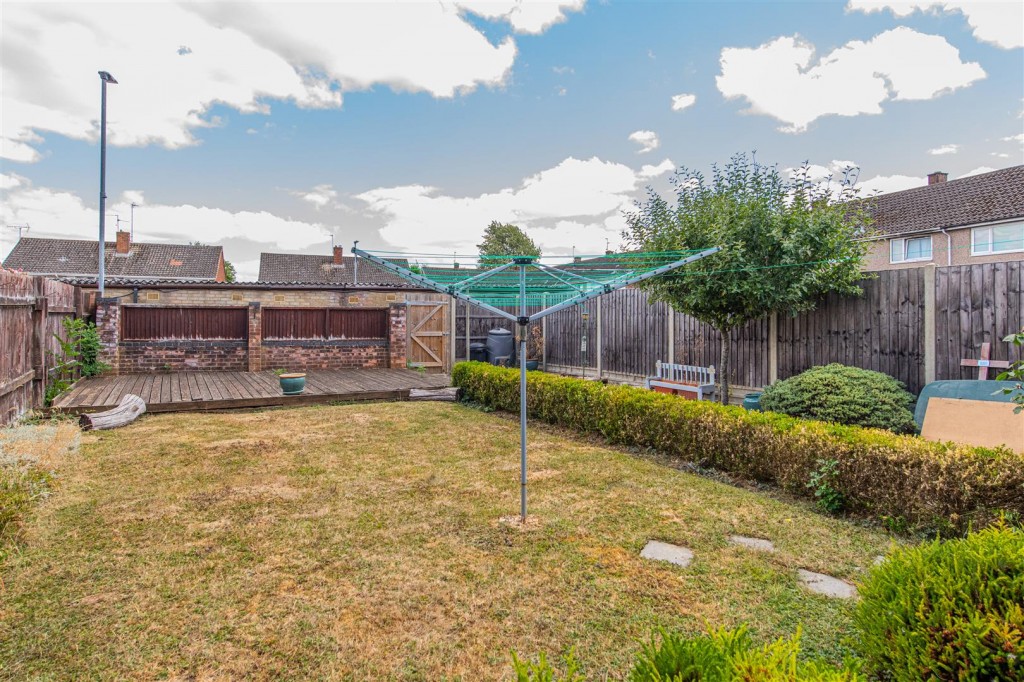Images for Chesil Walk, Corby EAID:oscarjamesapi BID:4