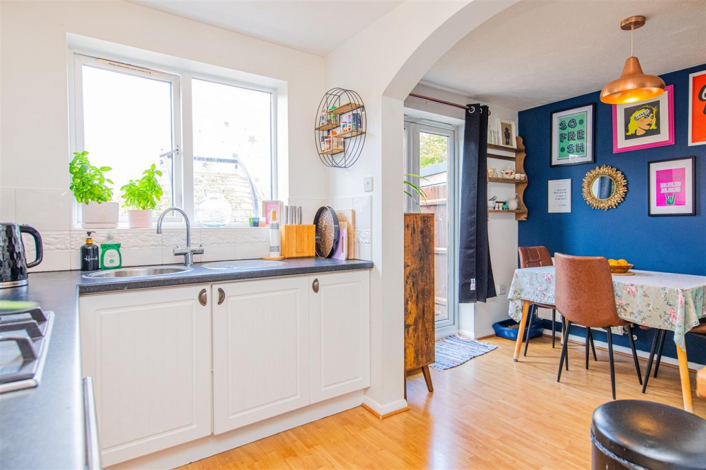 Images for Shelland Close, Market Harborough EAID:oscarjamesapi BID:5