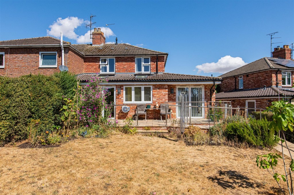 Images for The Drive, Wellingborough EAID:oscarjamesapi BID:6