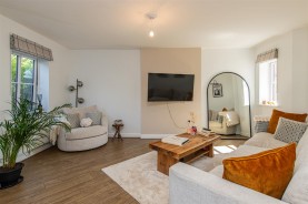 Images for Thompson Way, Rothwell