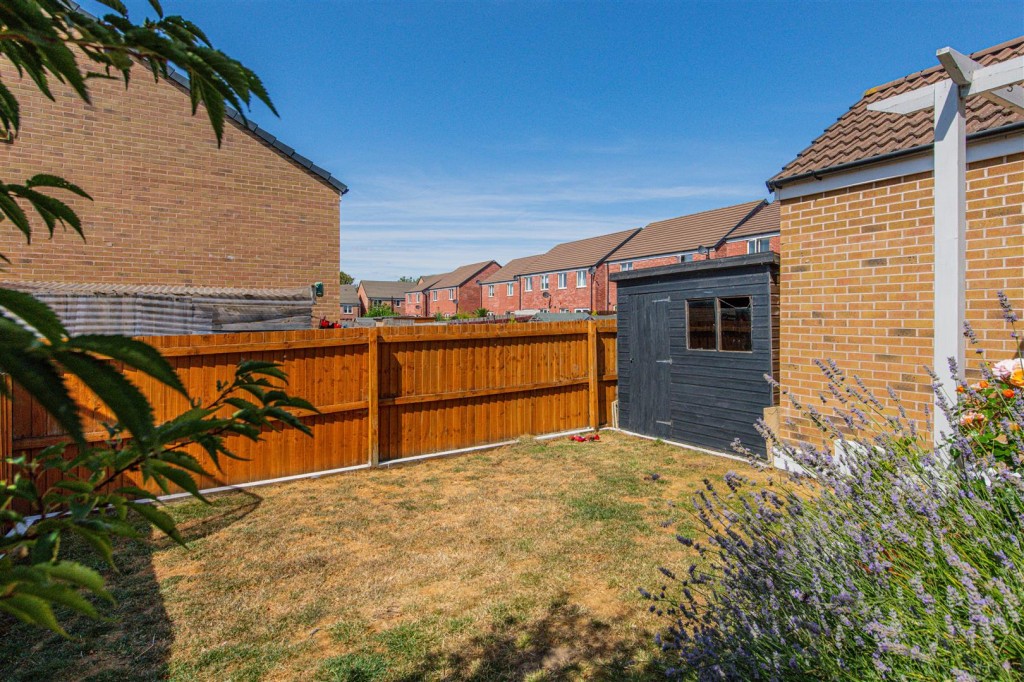 Images for Airfield Way, Weldon, Corby EAID:oscarjamesapi BID:4