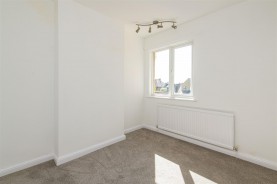 Images for Wordsworth Road, Kettering